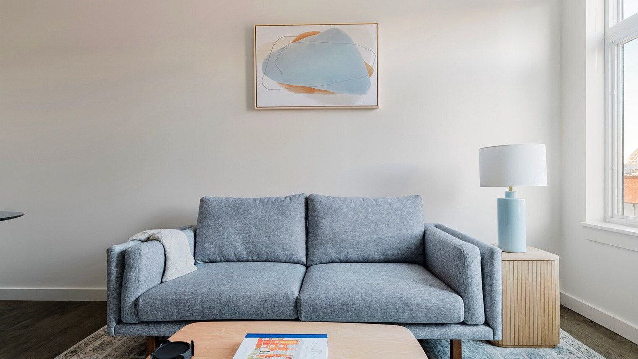 Photo of Livingroom in Cambridgeport