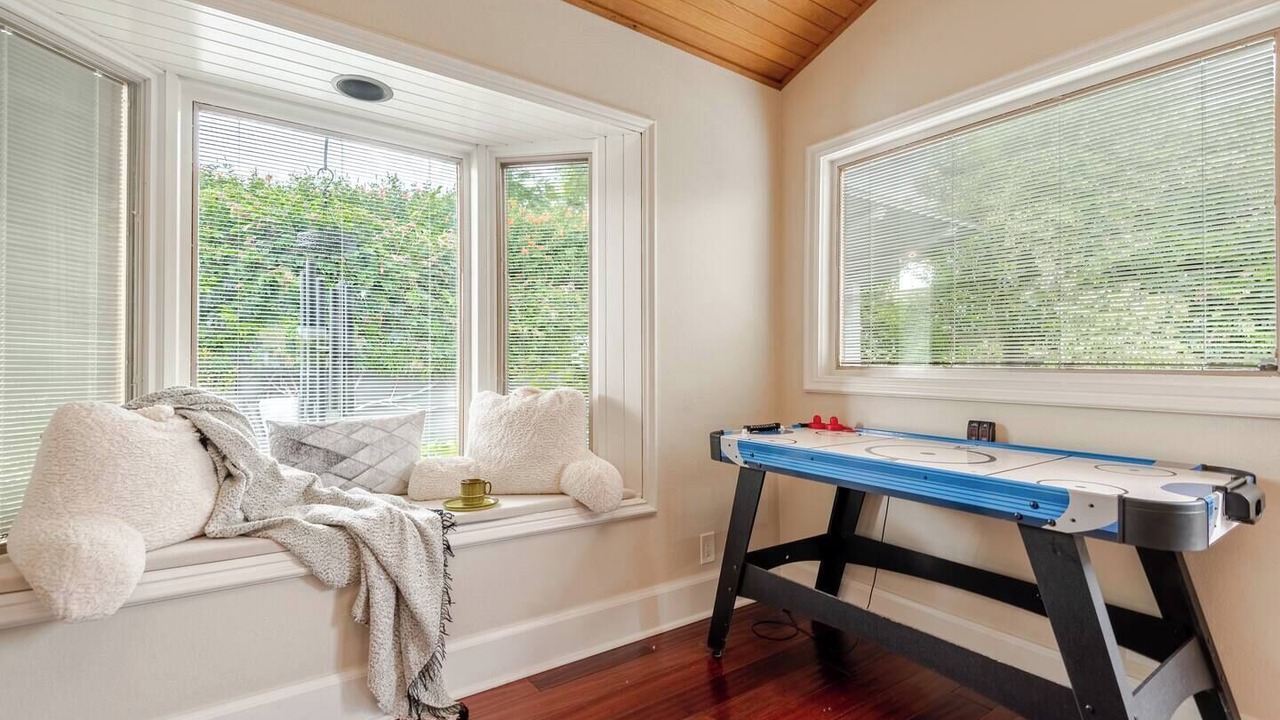 Photo of Bedroom in Placentia
