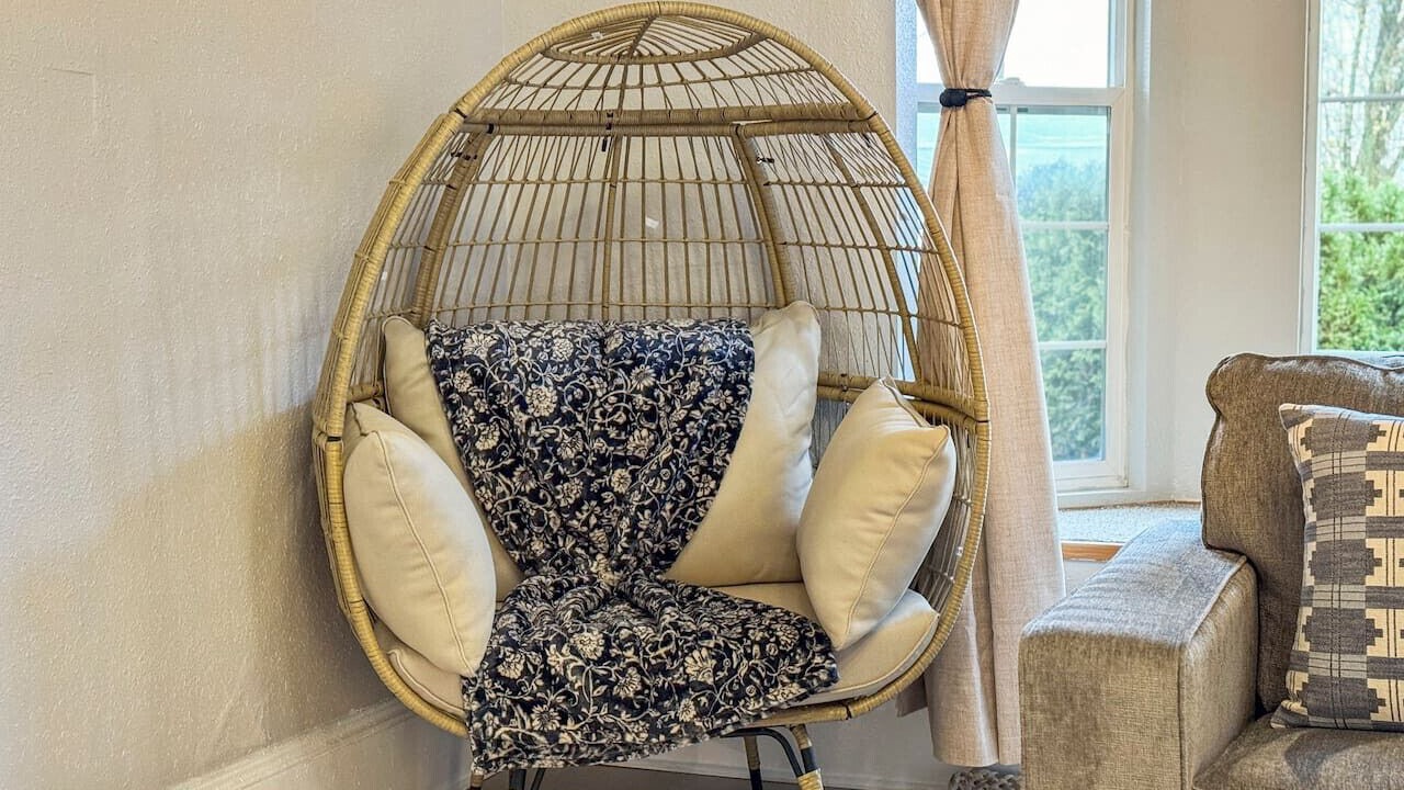 Photo of Livingroom in University District