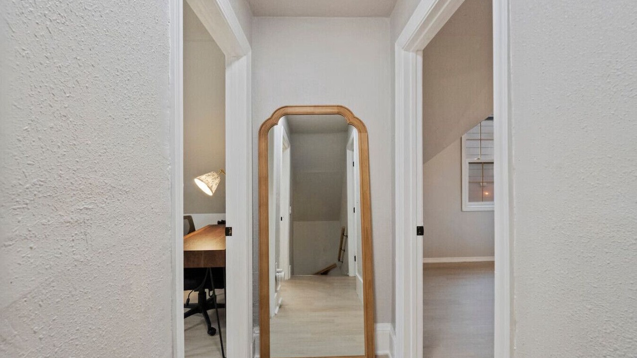 Photo of Others in University District