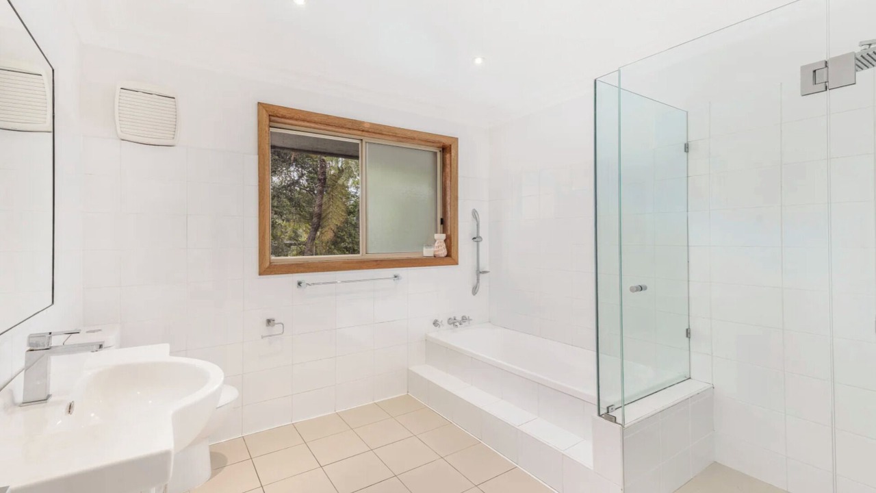 Photo of Bathroom in Burraneer