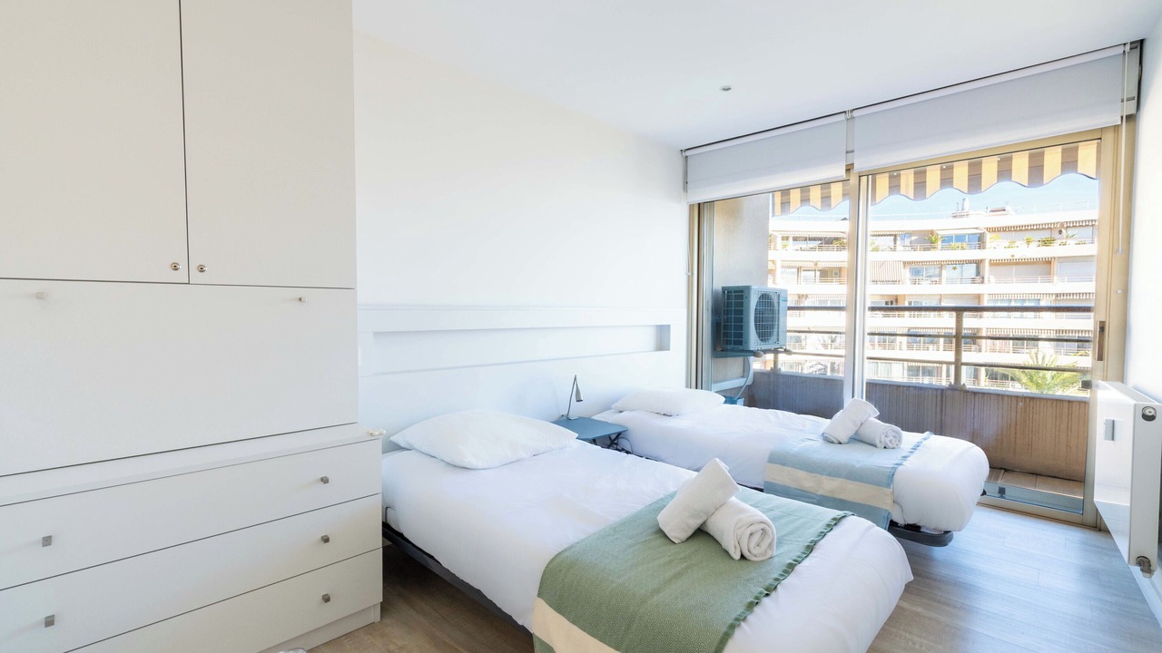 Photo of Bedroom in Cannes La Bocca