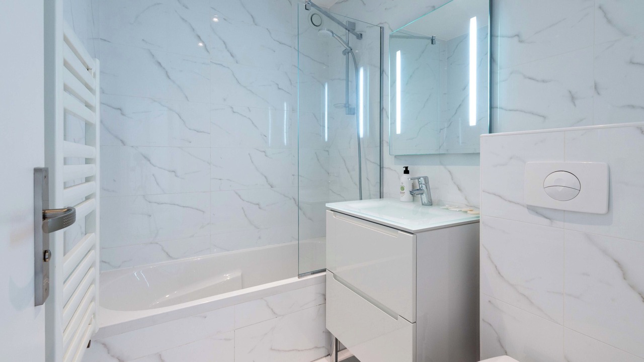 Photo of Bathroom in Cannes La Bocca