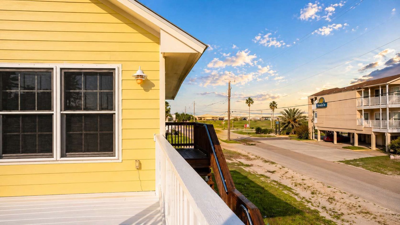 Photo of Outdoor in North Beach