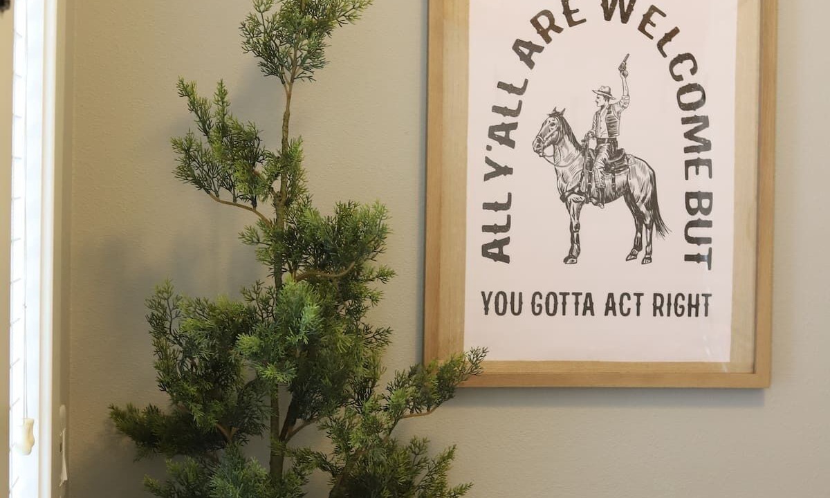 Photo of Others in Star