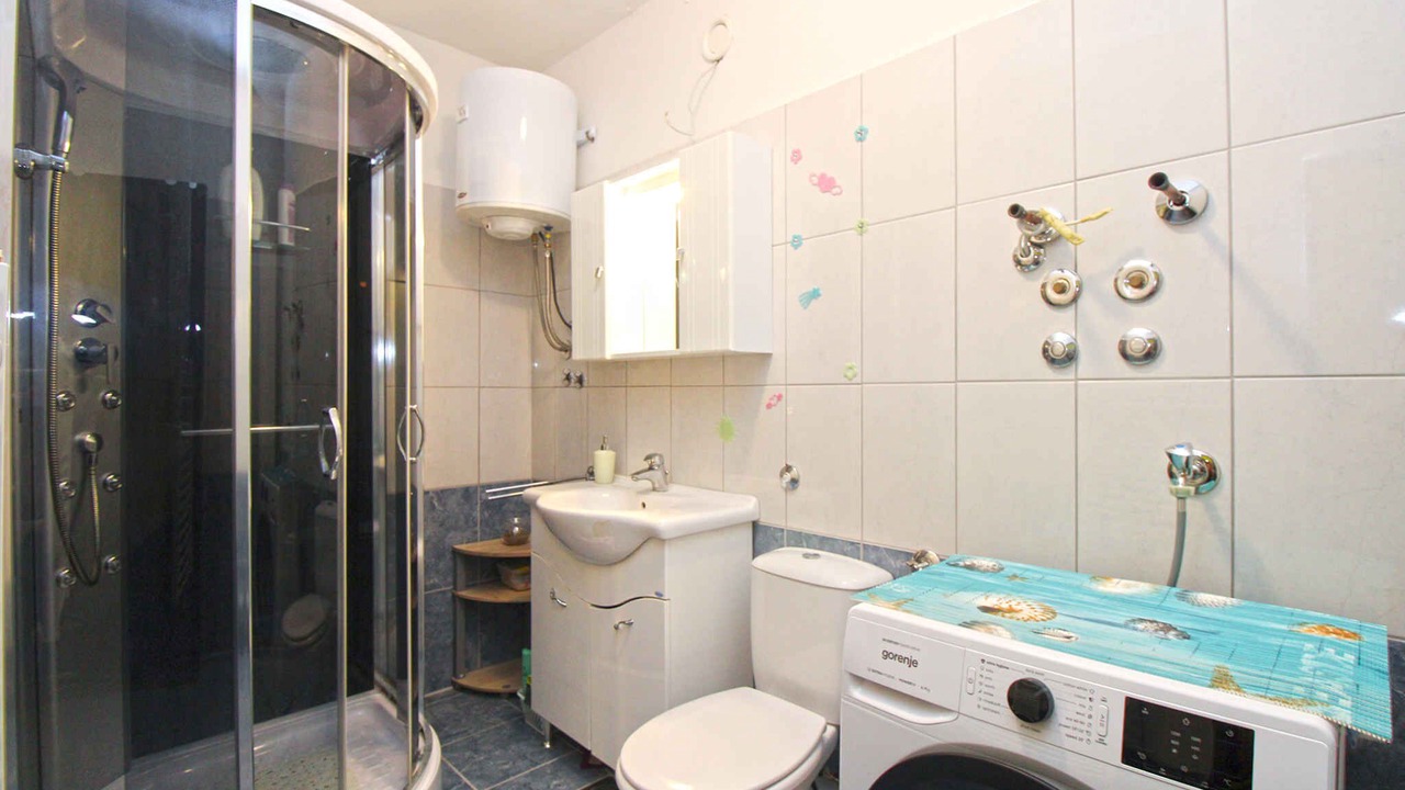 Photo of Bathroom in Veruda