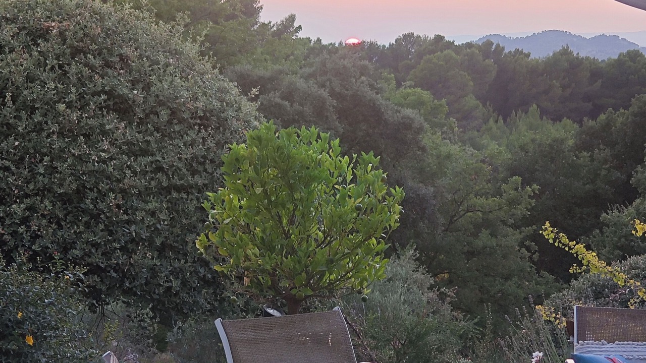 Photo of Outdoor in Jouques