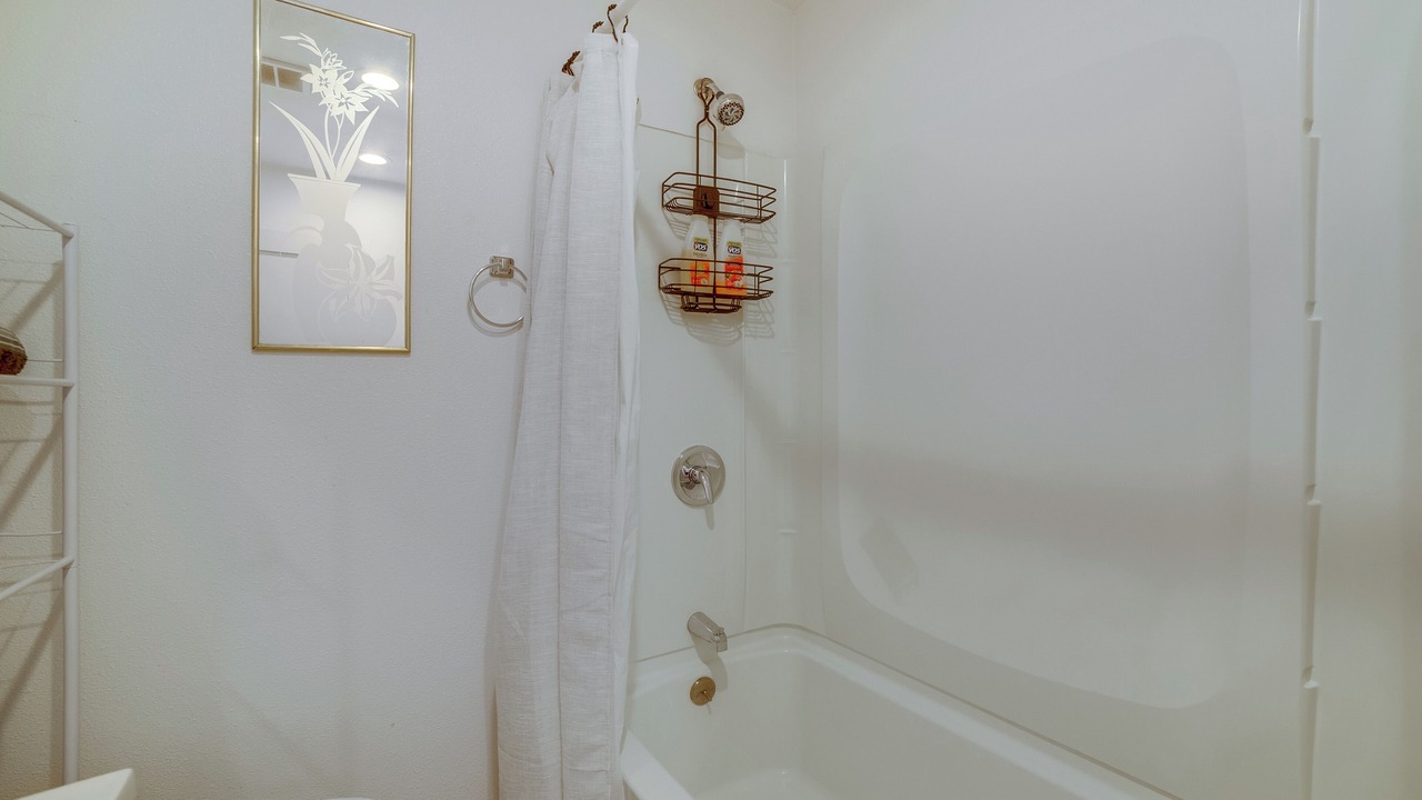 Photo of Bathroom in Moreno Valley