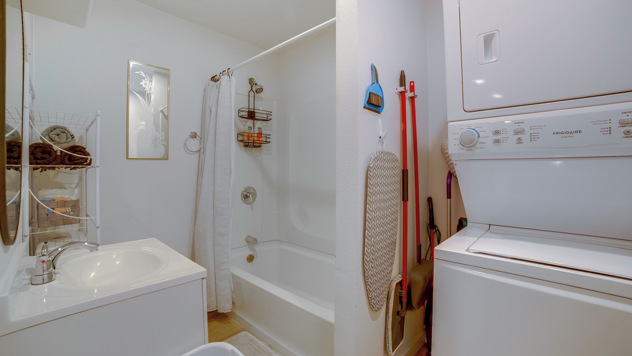 Photo of Bathroom in Moreno Valley