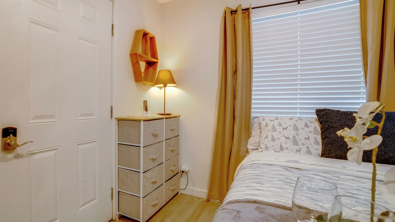 Photo of Bedroom in Moreno Valley