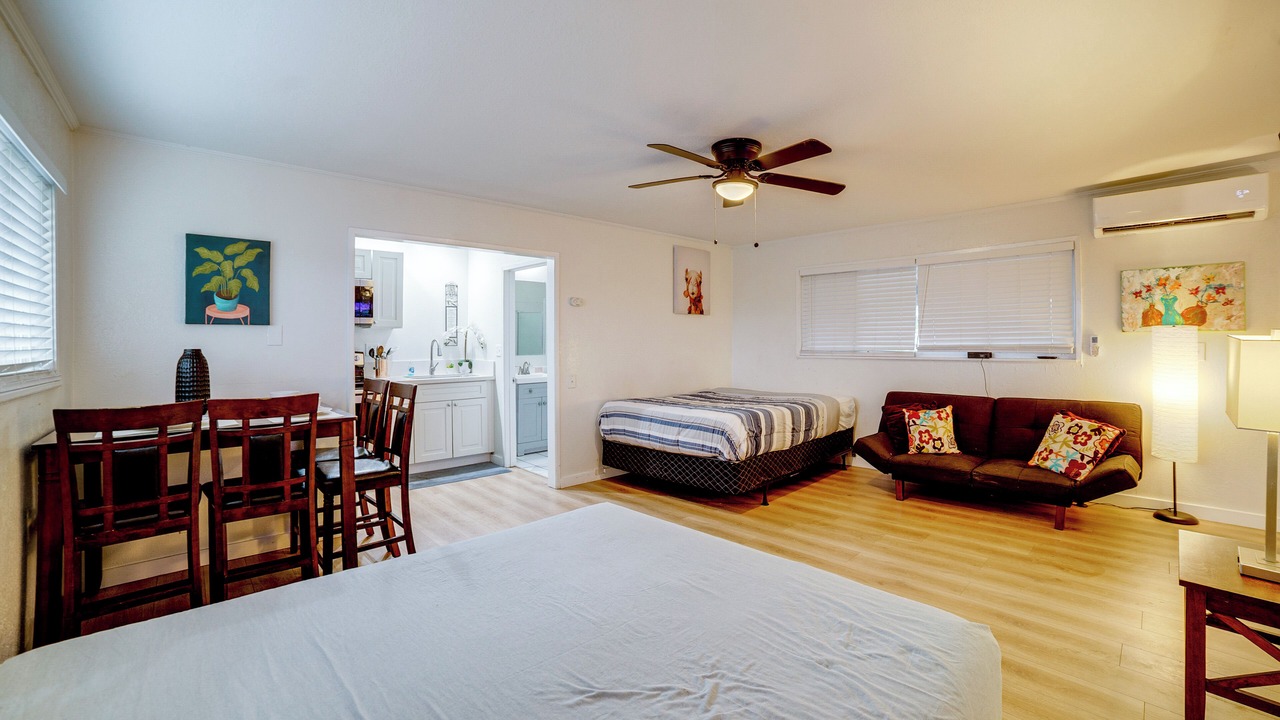 Photo of Bedroom in Rialto