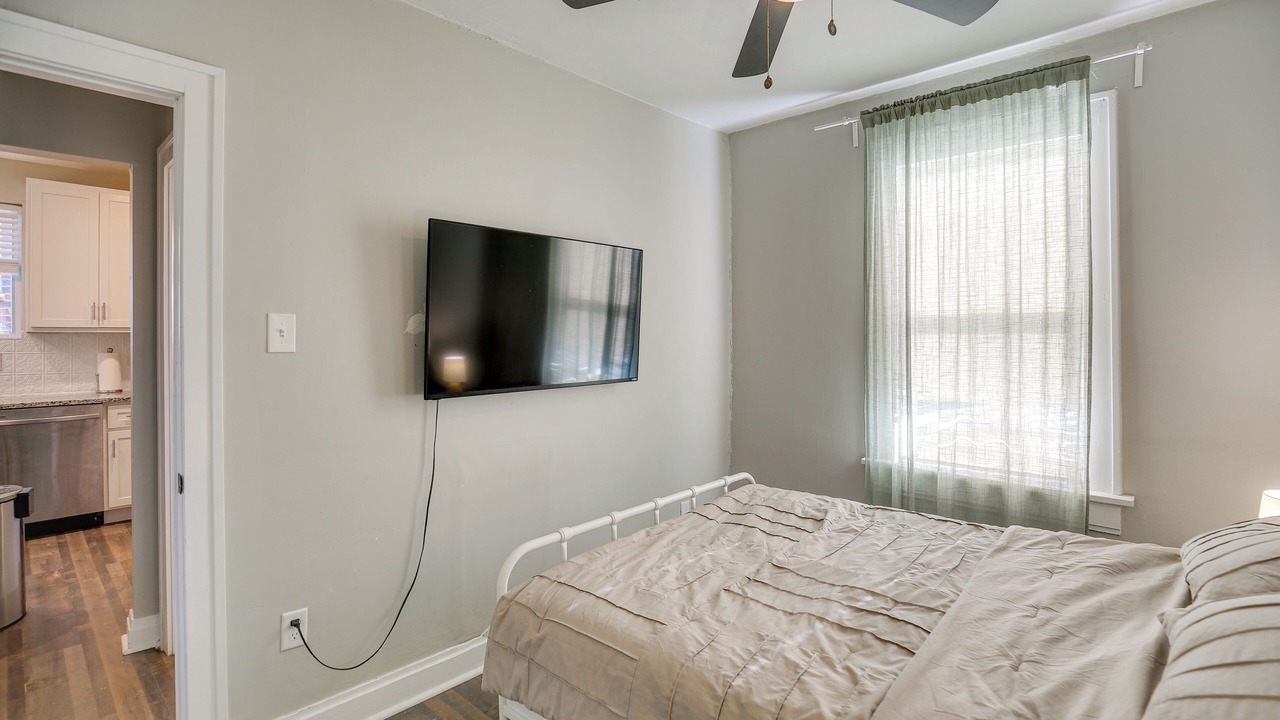 Photo of Bedroom in University City