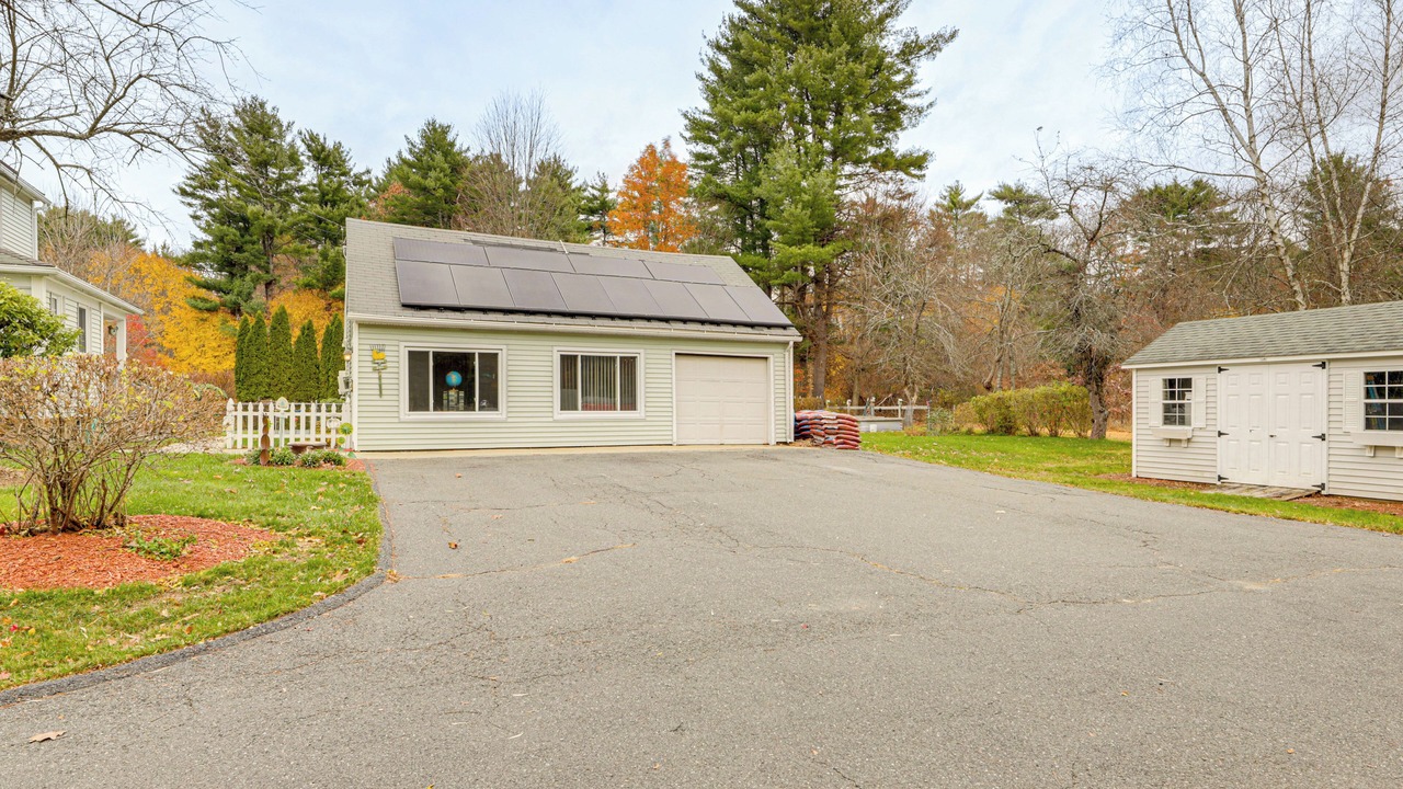 Photo of Others in Thorndike