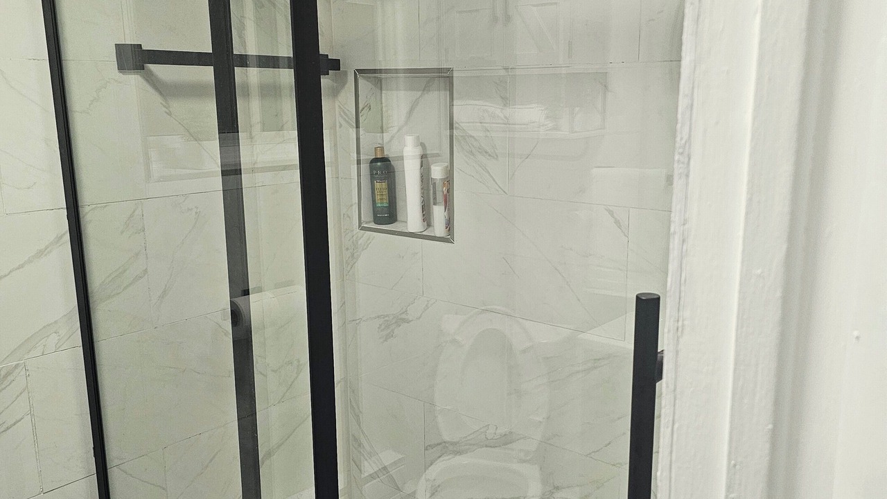 Photo of Bathroom in LaSalle