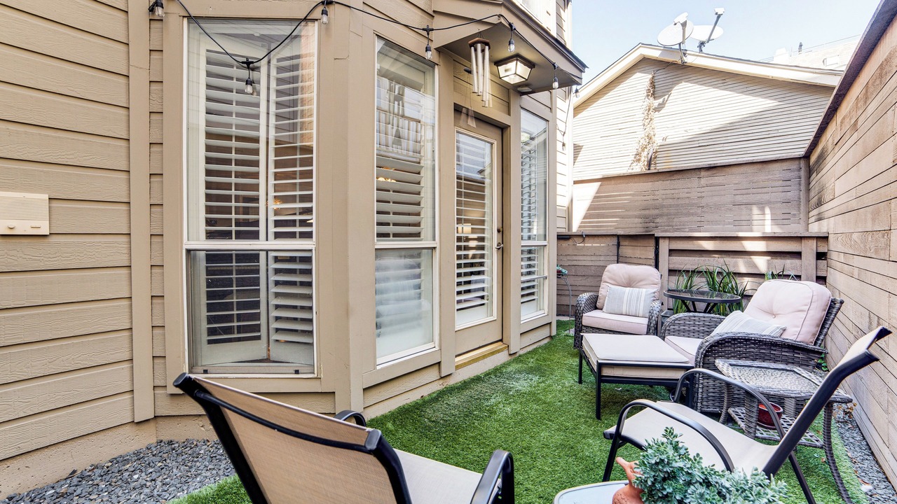 Photo of Patio Balcony in Uptown