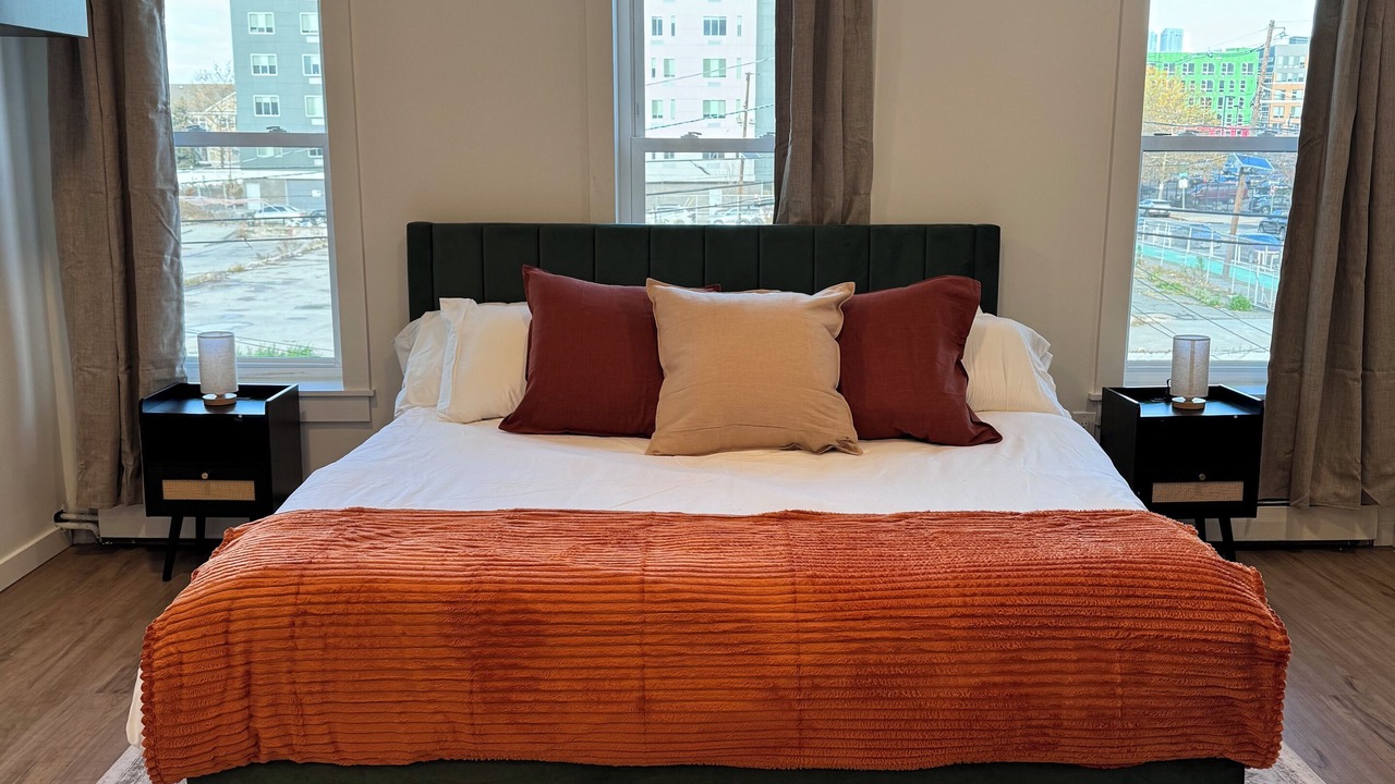 Photo of Bedroom in Hackensack River Waterfront