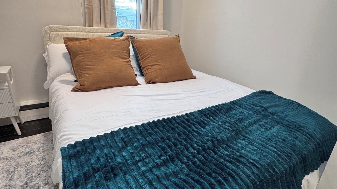 Photo of Bedroom in Hackensack River Waterfront