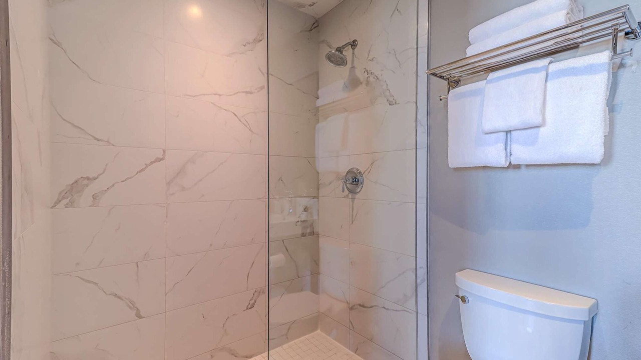 Photo of Bathroom in Northeast Mississauga