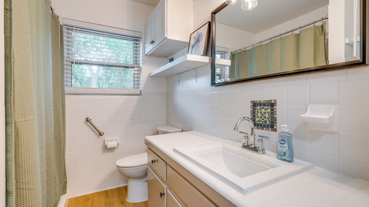 Photo of Bathroom in Hancock