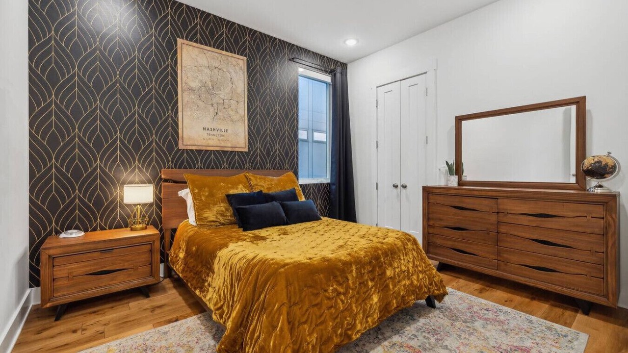 Photo of Bedroom in Inglewood