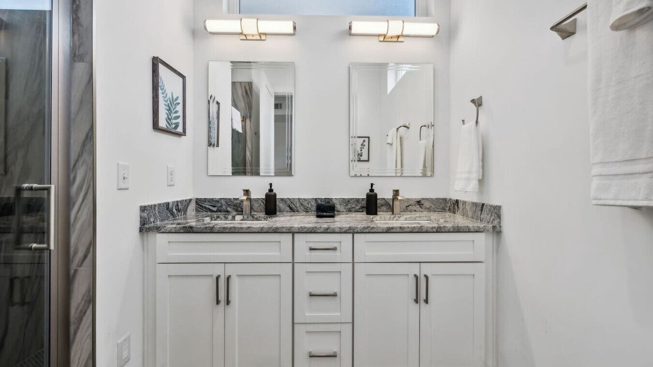 Photo of Bathroom in Inglewood