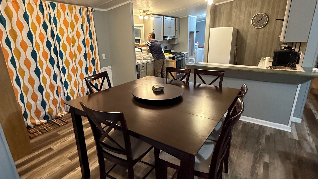 Photo of Others in Blossvale