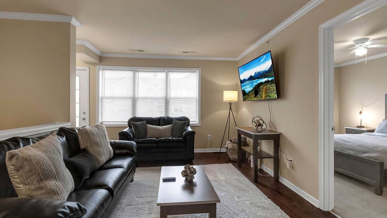 Photo of Livingroom in Amherst