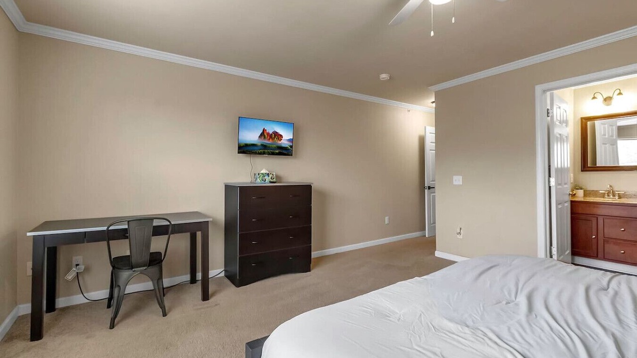 Photo of Bedroom in Amherst