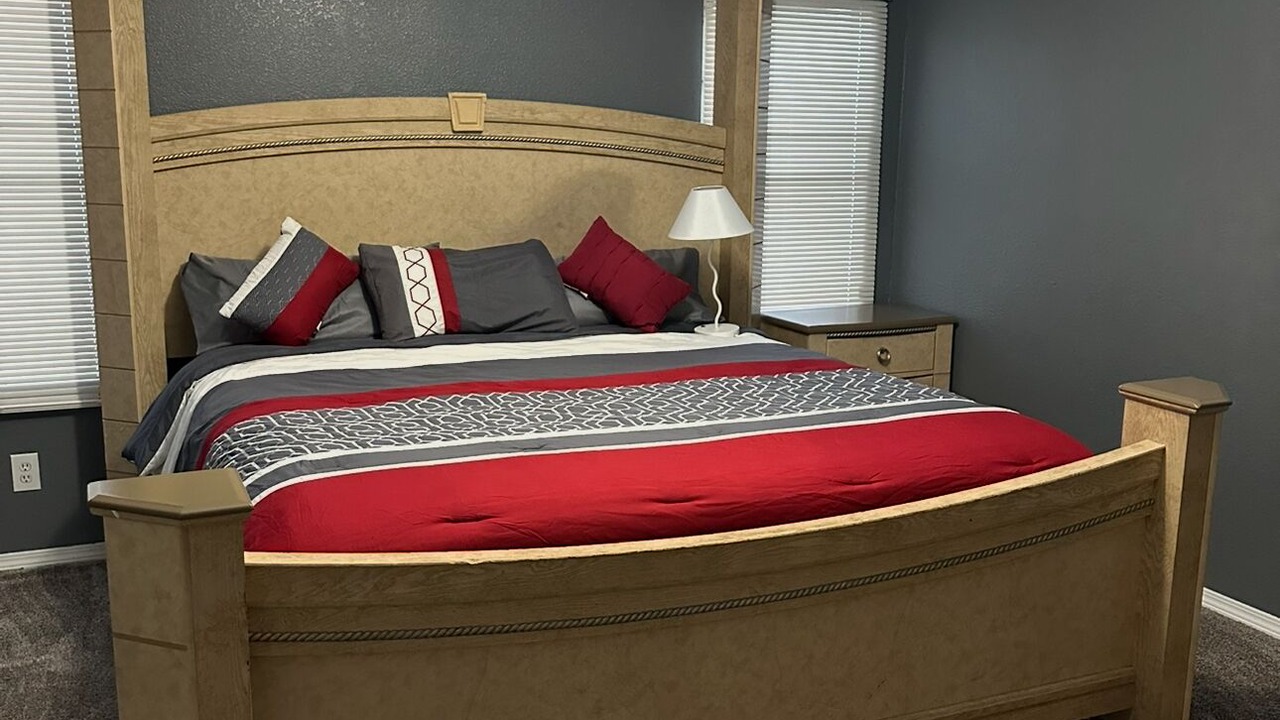 Photo of Bedroom in Edgewood
