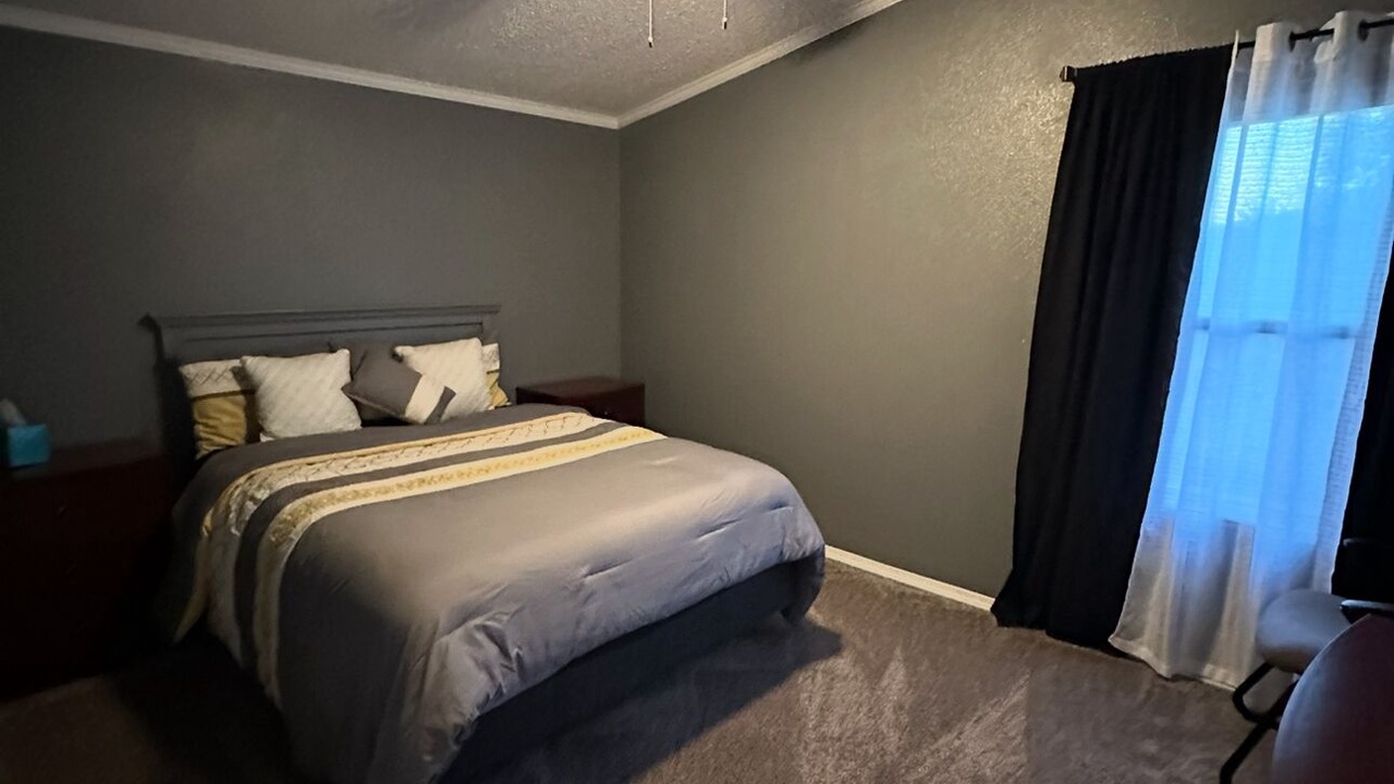 Photo of Bedroom in Edgewood