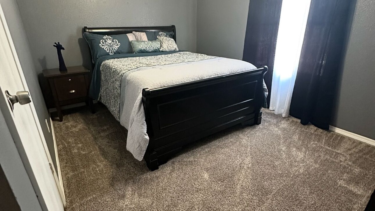 Photo of Bedroom in Edgewood