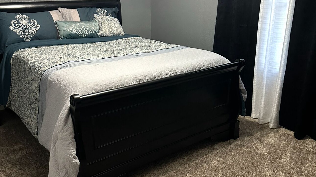 Photo of Bedroom in Edgewood