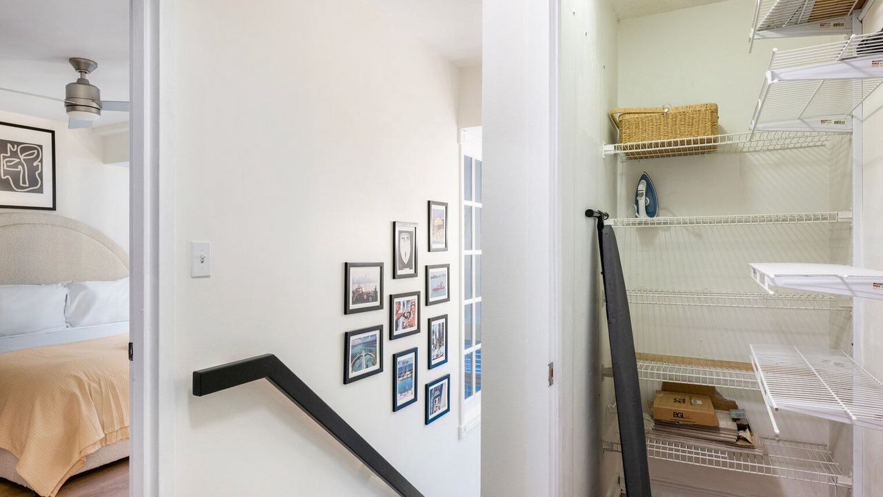 Photo of Bedroom in Thompson Square - Bunker Hill
