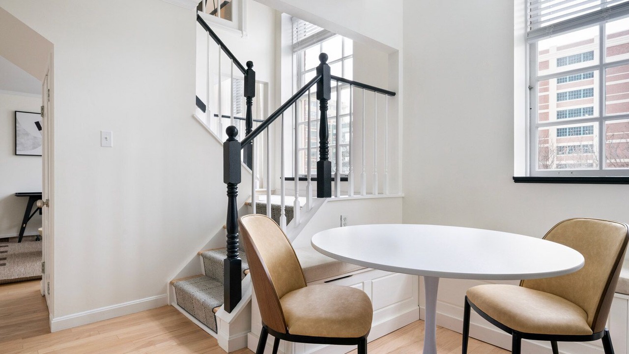 Photo of Others in Thompson Square - Bunker Hill