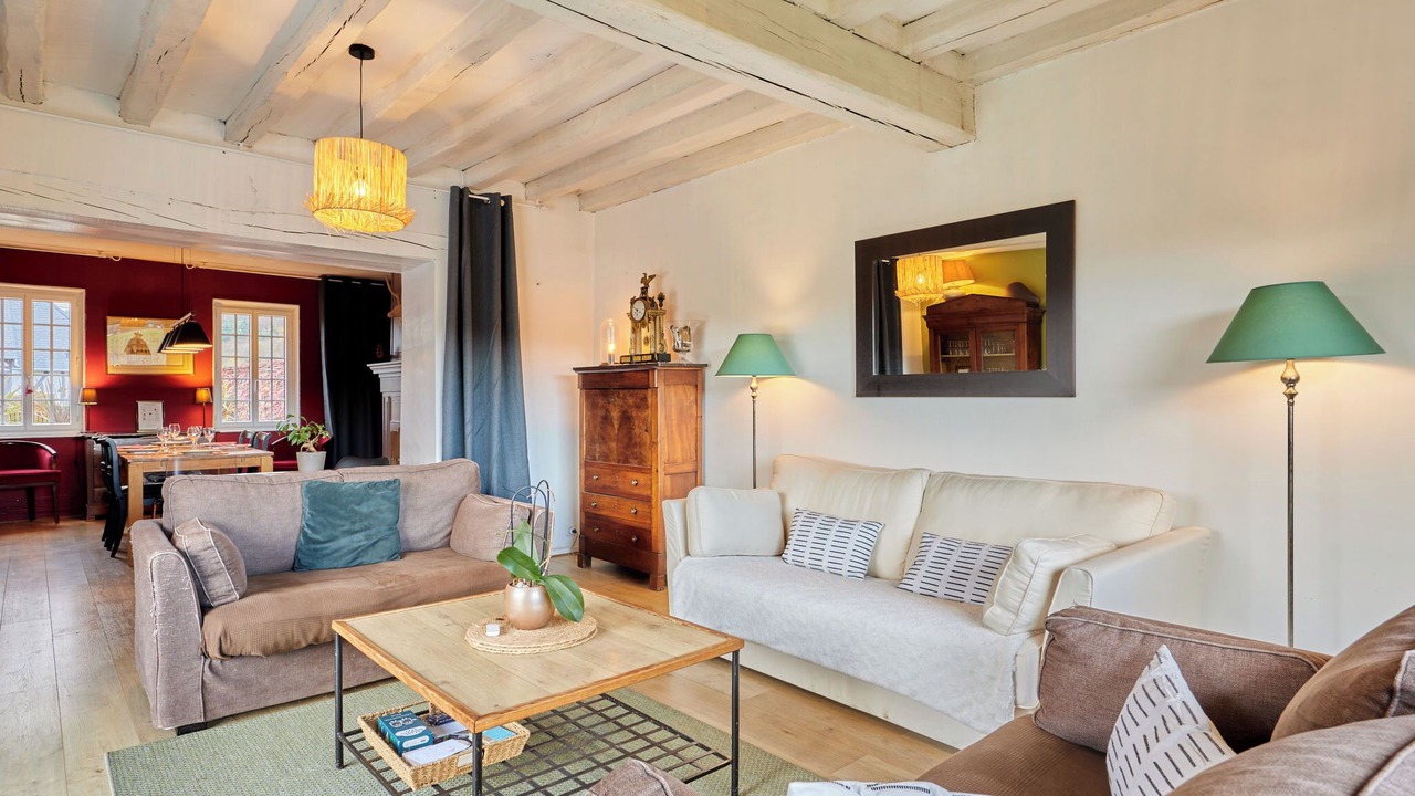 Photo of Livingroom in Saint-Germain-des-Angles