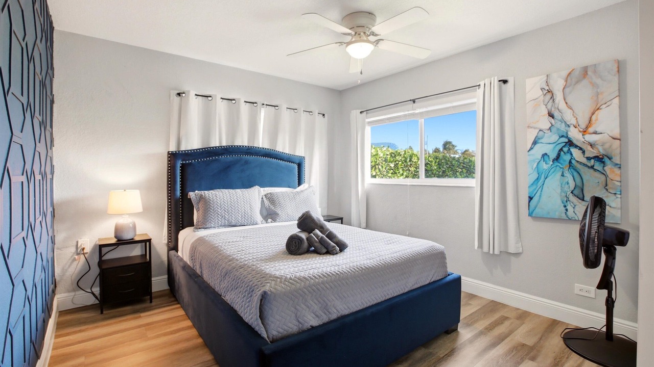 Photo of Bedroom in North Andrews Gardens