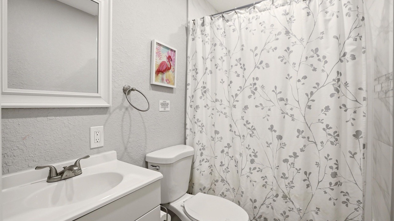 Photo of Bathroom in North Andrews Gardens