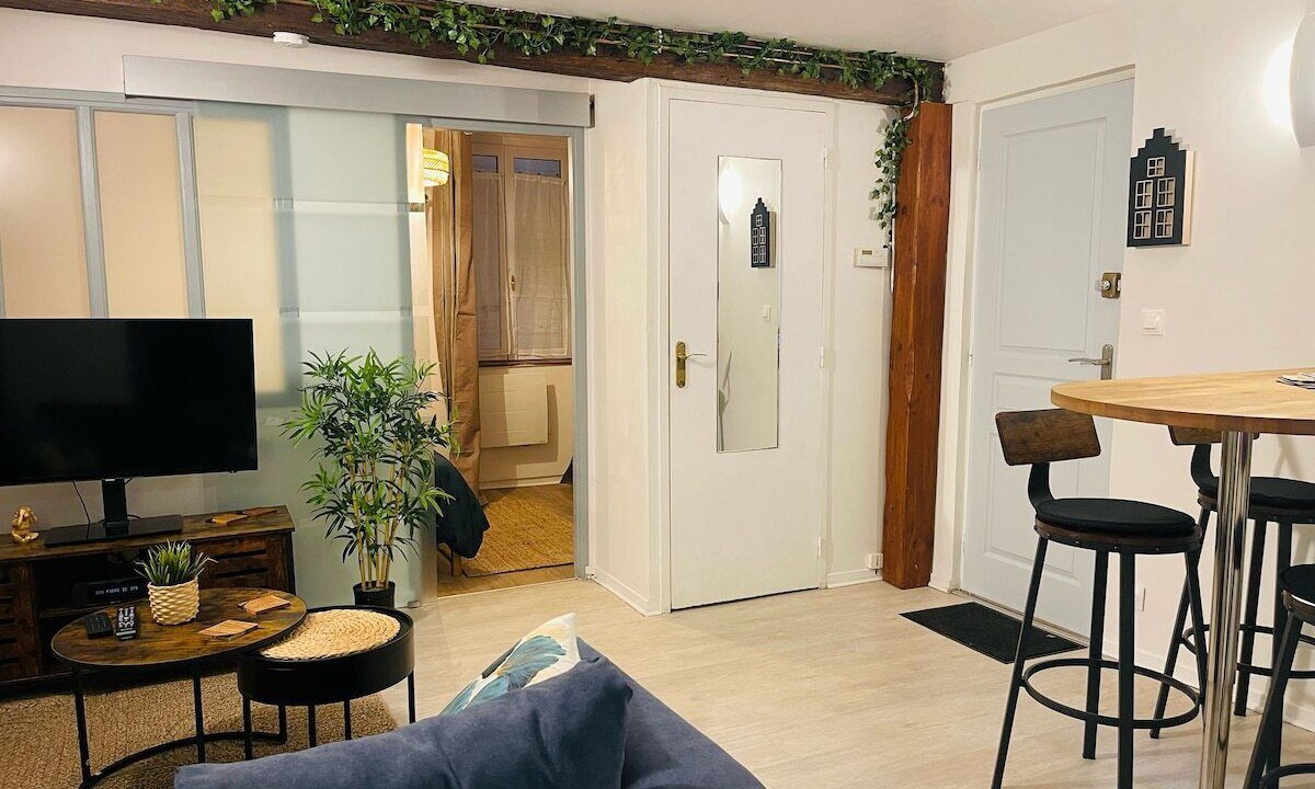 Photo of Livingroom in Orleans