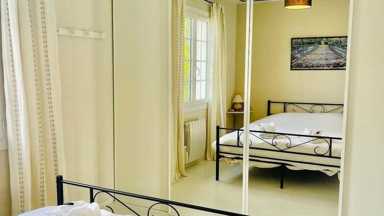 Photo of Bedroom in Donnery