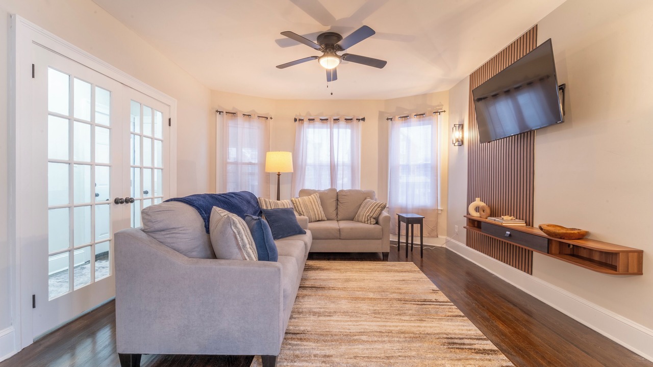 Photo of Livingroom in New Britain