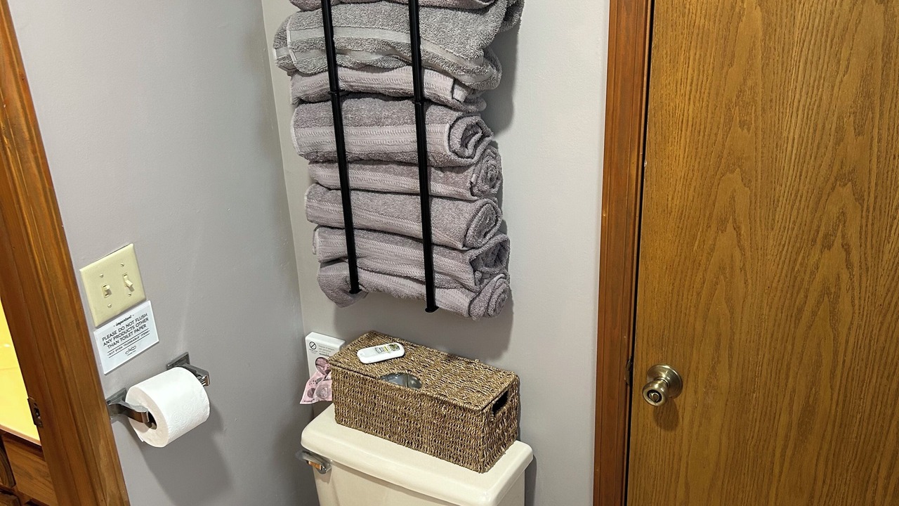 Photo of Bathroom in Shell Knob