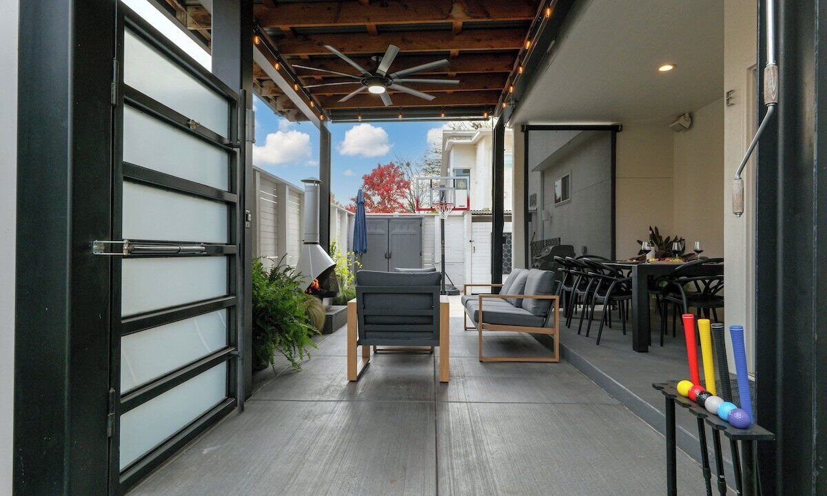 Photo of Outdoor in Cherry Street