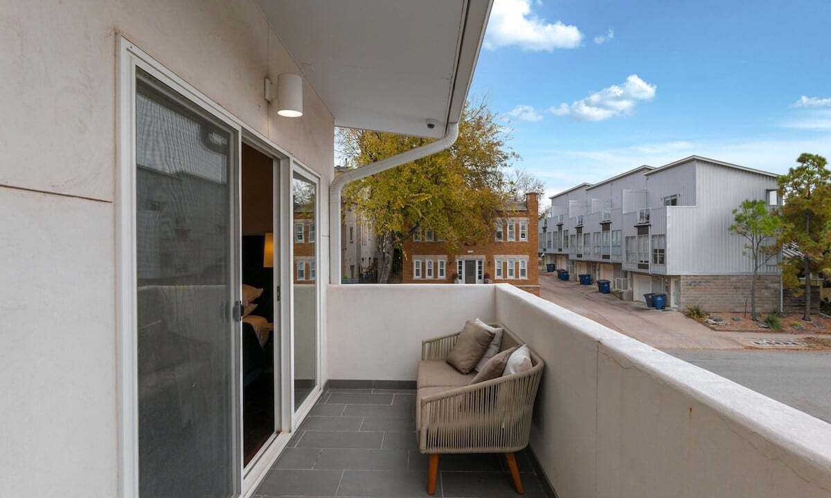 Photo of Patio Balcony in Cherry Street