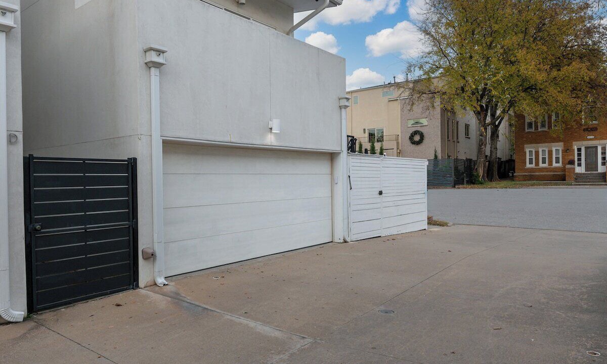 Photo of Outdoor in Cherry Street