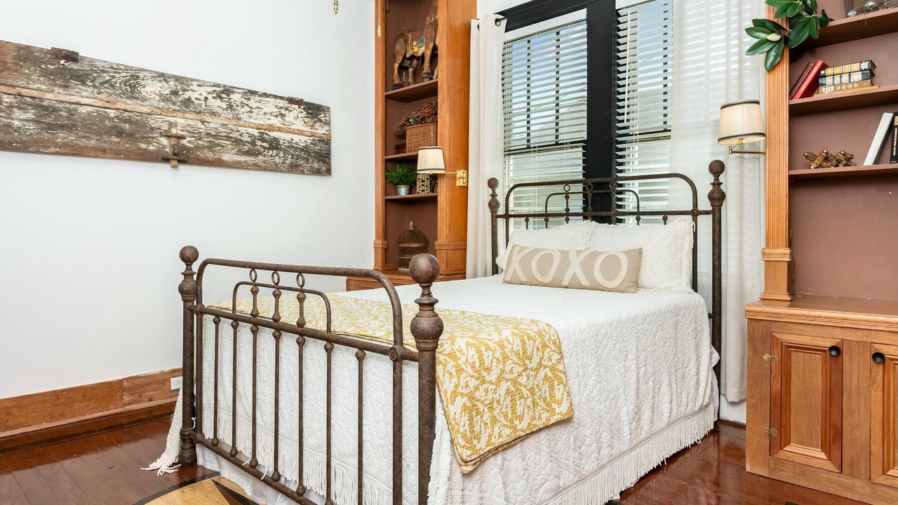 Photo of Bedroom in Natchez