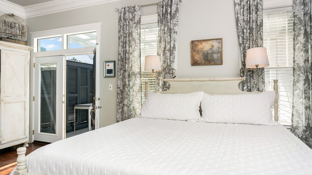 Photo of Bedroom in Natchez