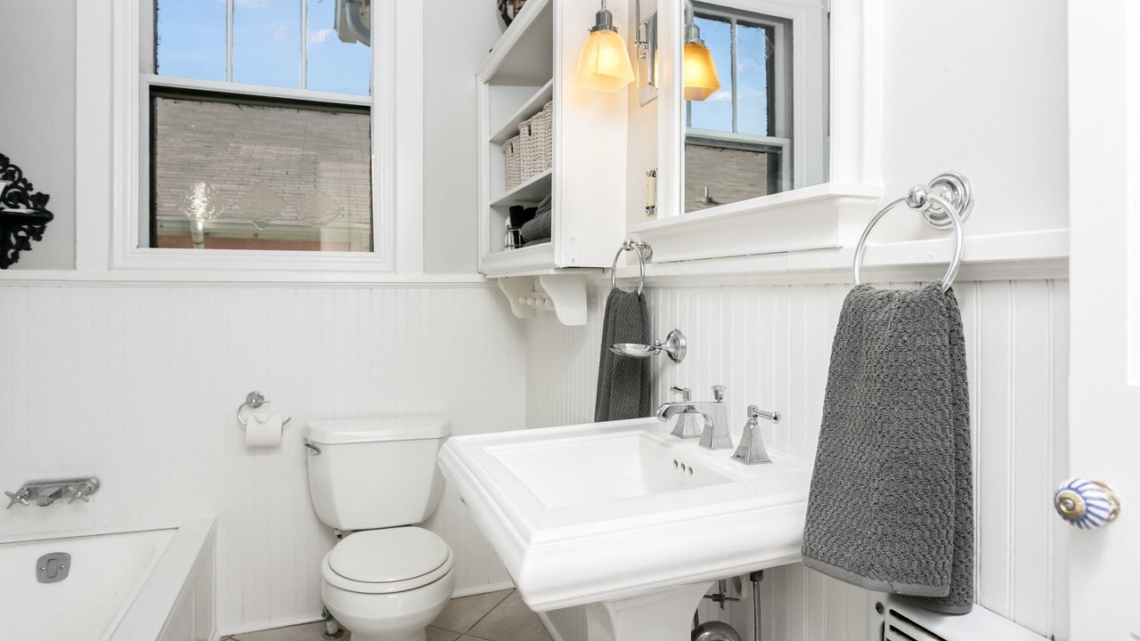 Photo of Bathroom in Natchez
