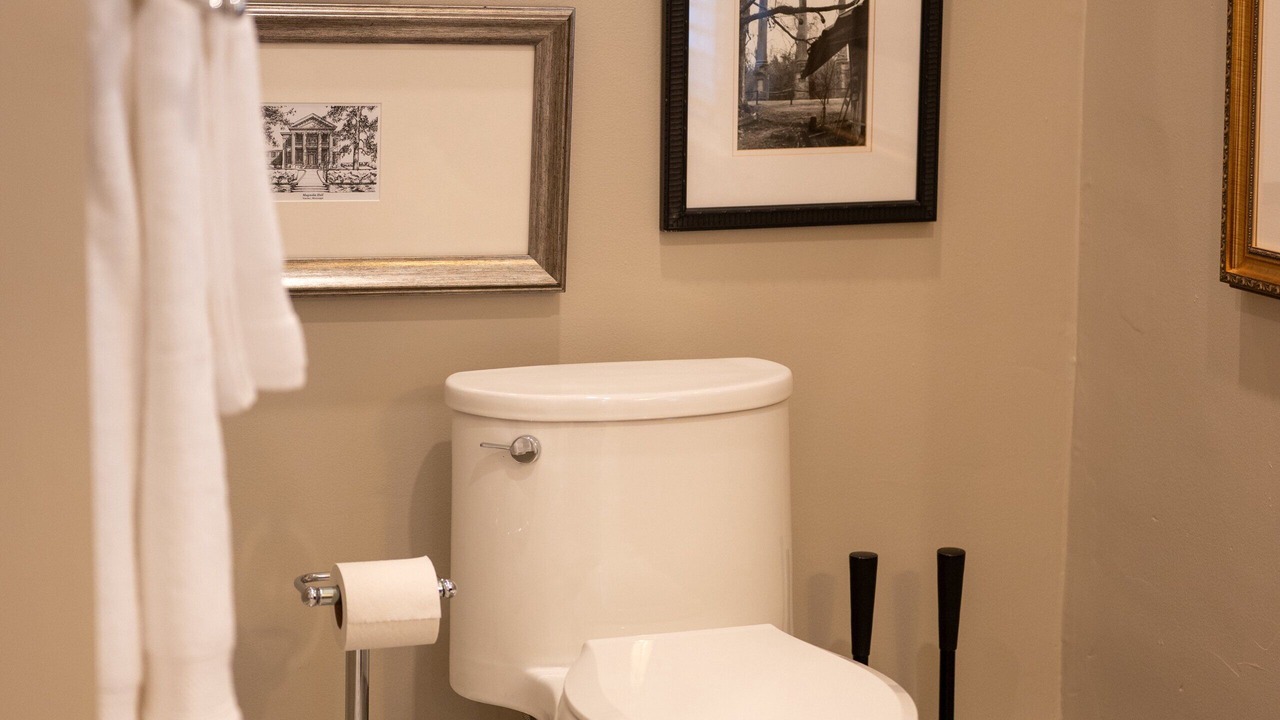 Photo of Bathroom in Natchez