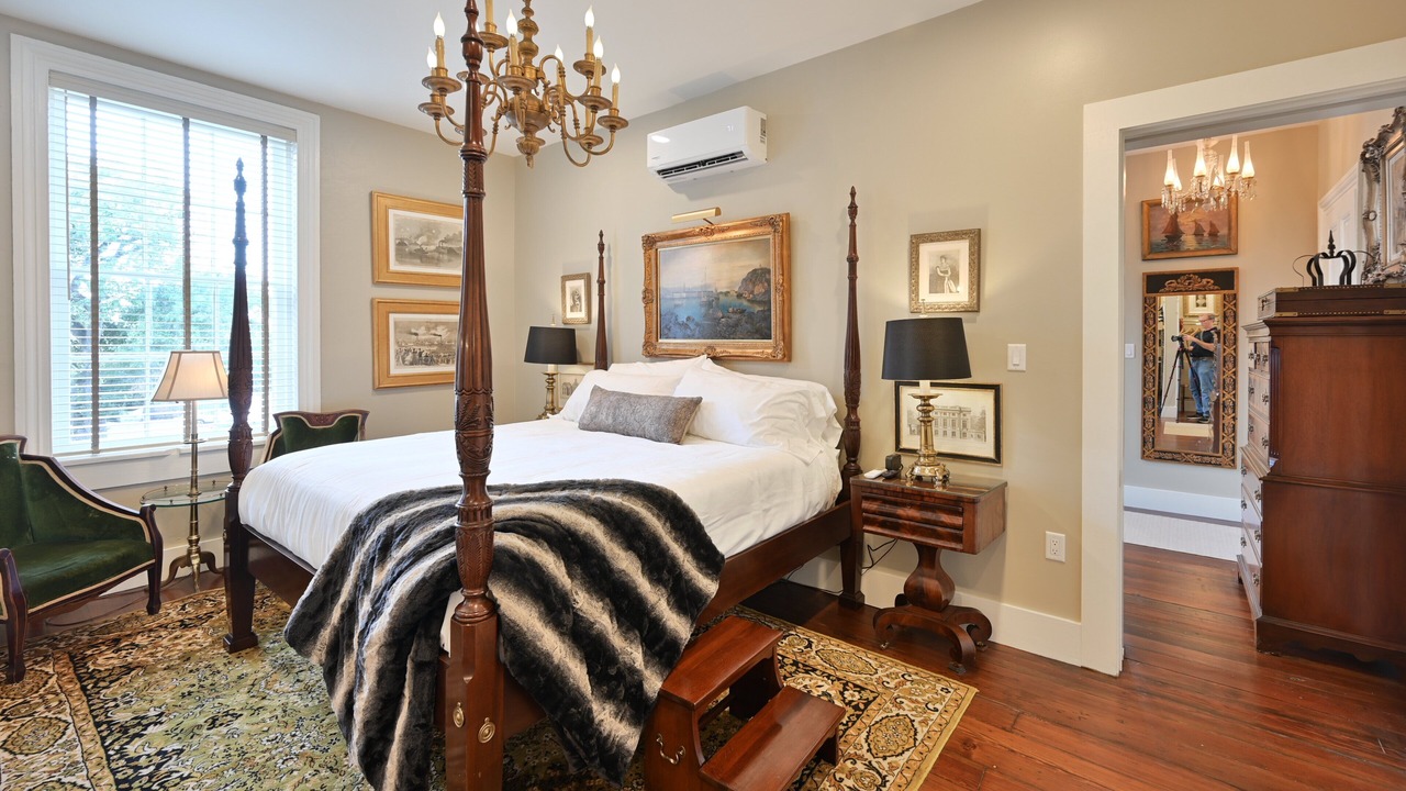 Photo of Bedroom in Natchez