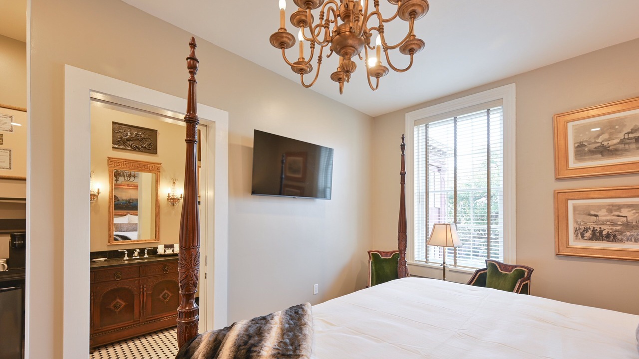 Photo of Bedroom in Natchez